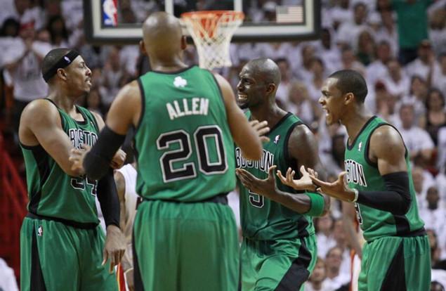  韦德入选名人堂，热火传奇终获认可