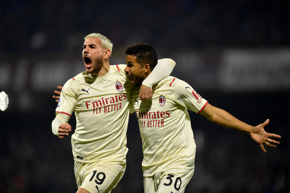  萨勒尼塔纳顽强逼平那不勒斯，防守反击战术显成效